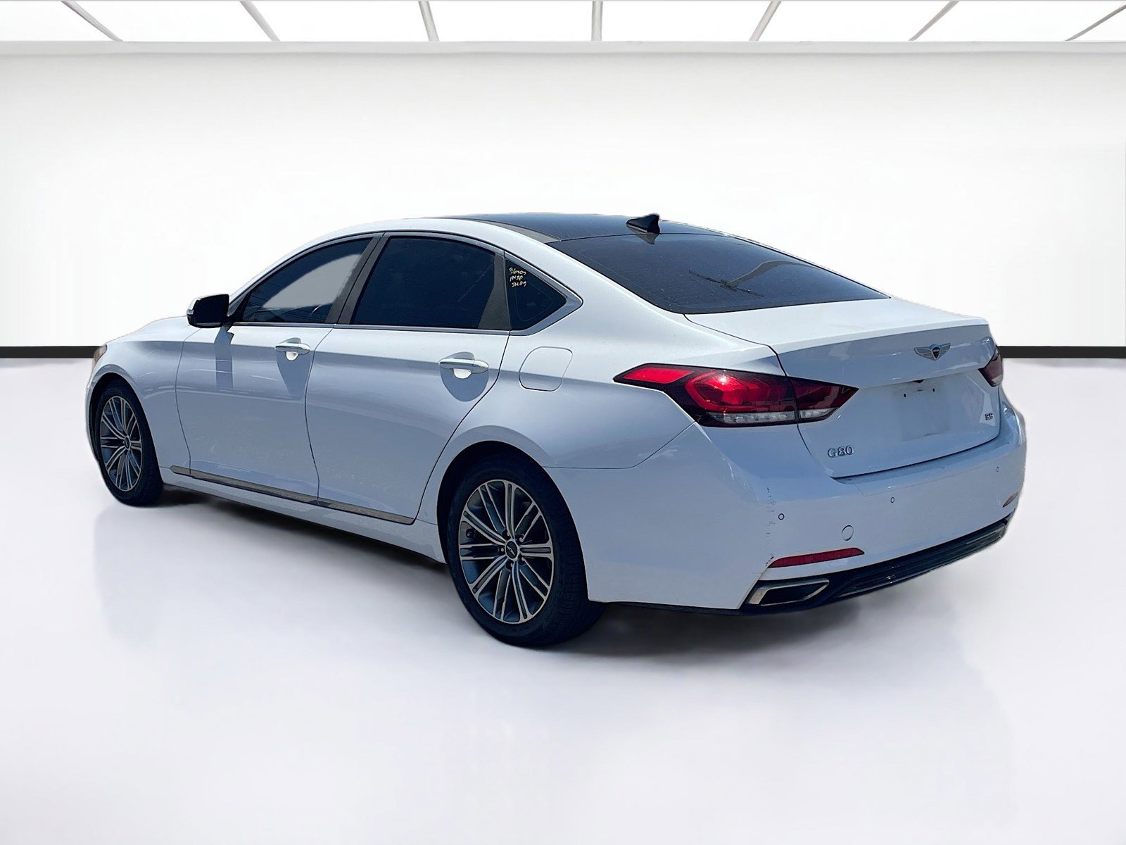 Used 2018 Genesis G80 3.8 w/ Option Group 02 RWD image 6