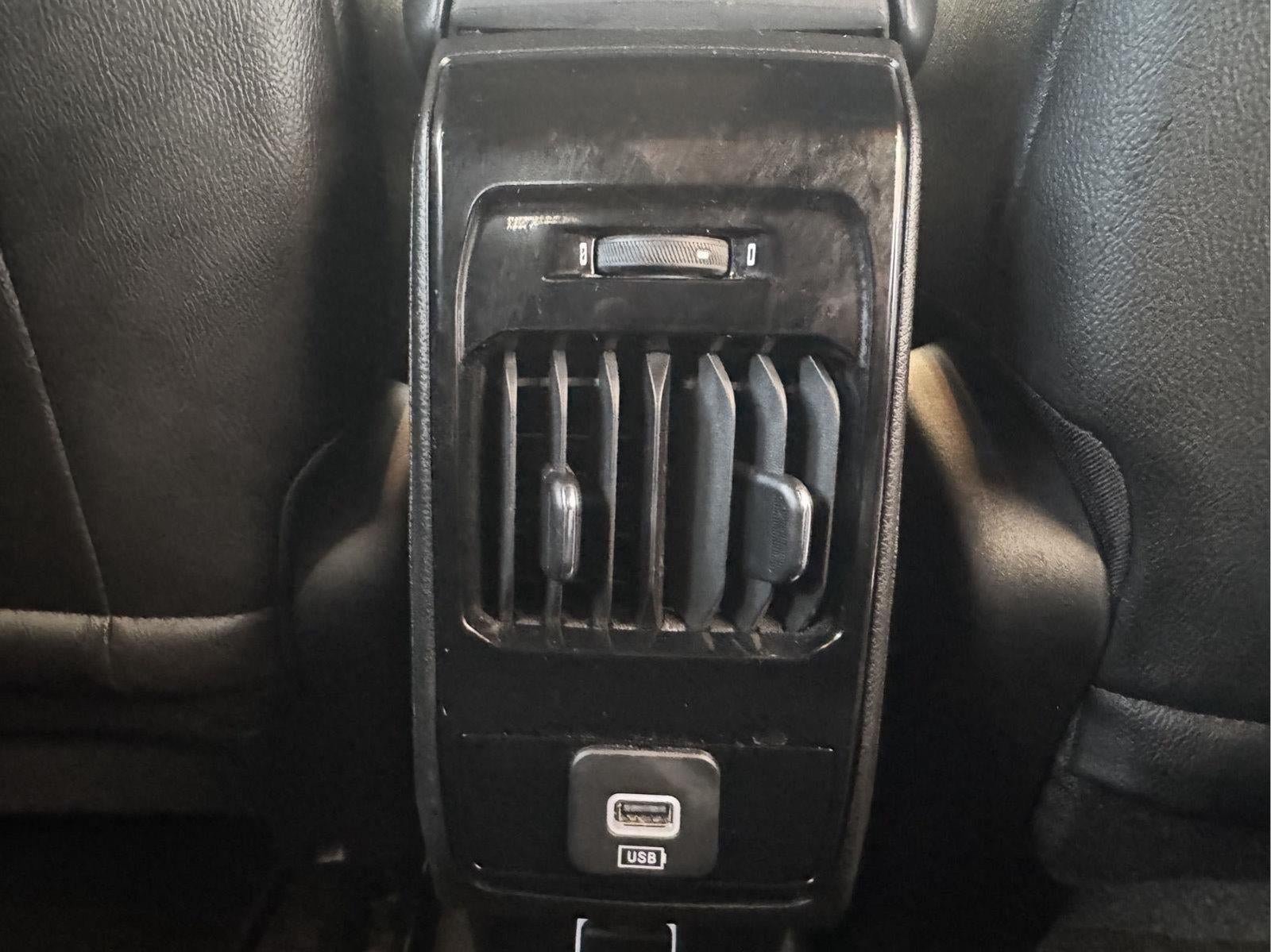 Used 2024 Jeep Compass Limited AWD/4WD image 32