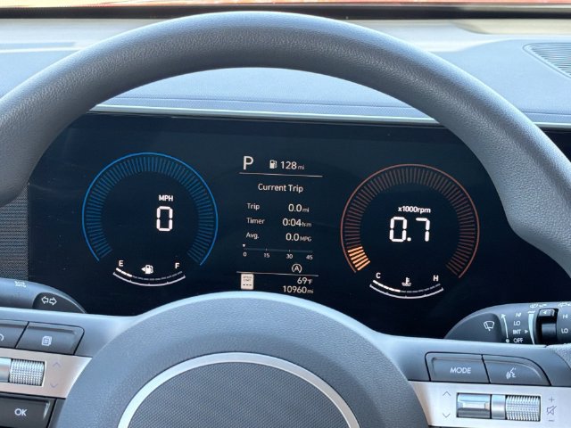 Used 2024 Hyundai Kona SE FWD image 12