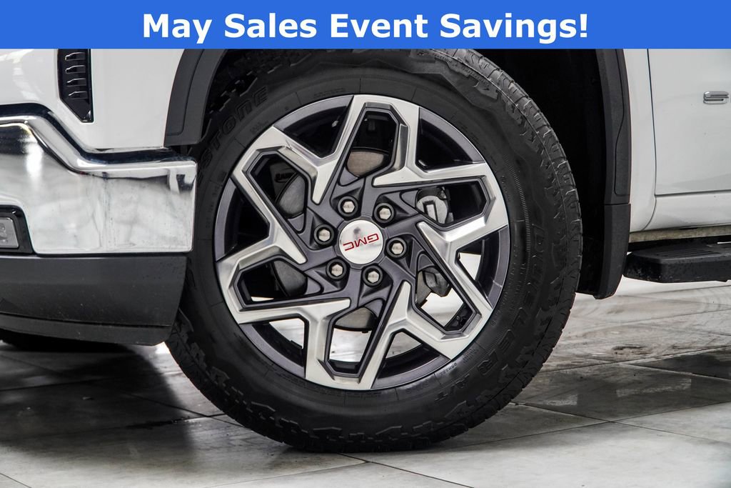 Used 2024 GMC Sierra 1500 SLT w/ SLT Premium Plus Package AWD/4WD image 3