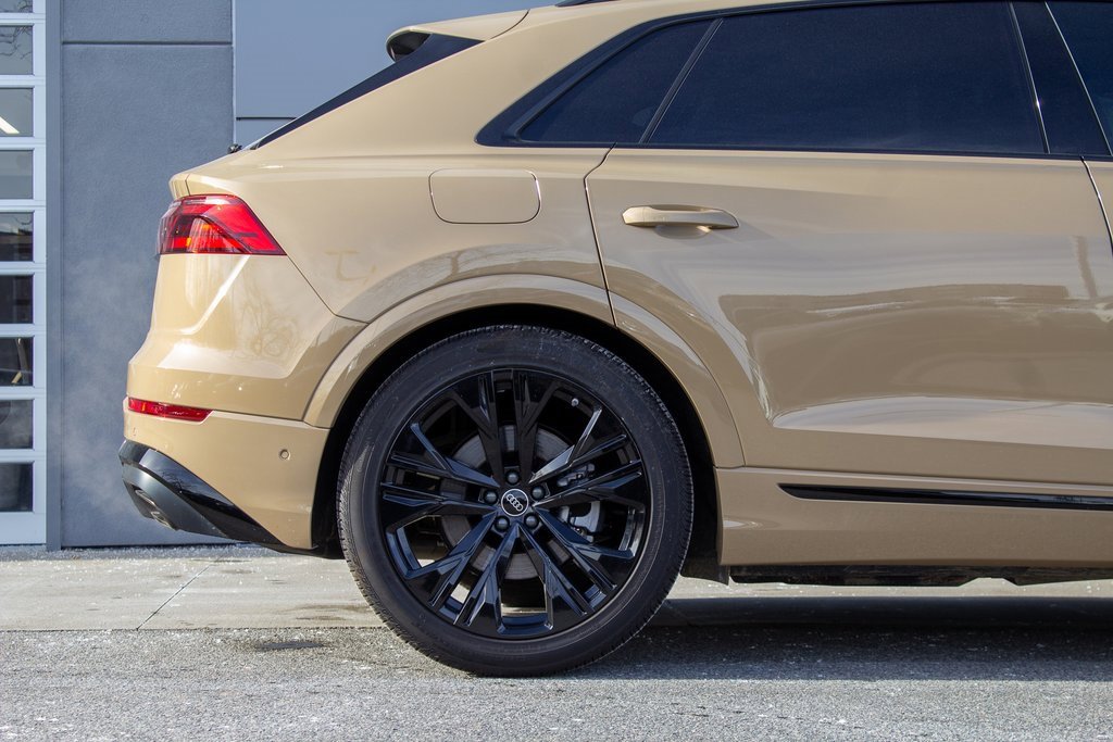 Used 2025 Audi Q8 Prestige image 6