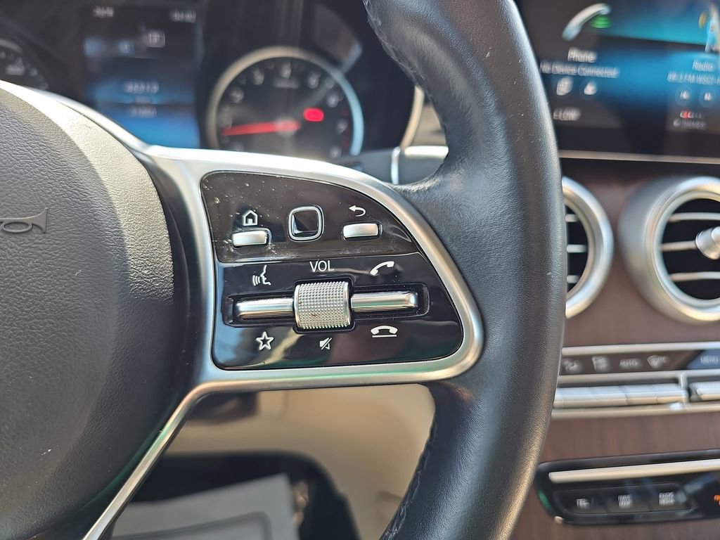 Used 2022 Mercedes-Benz GLC 300 image 22