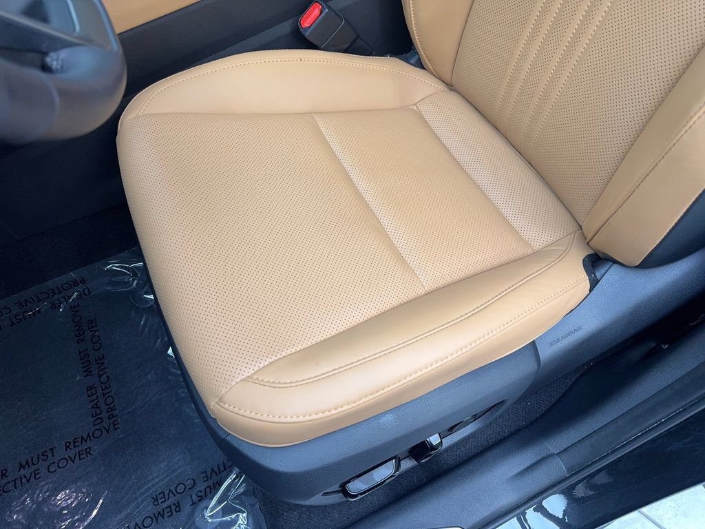 Used 2025 Lexus NX 350 AWD w/ Accessory Package (A2) image 28