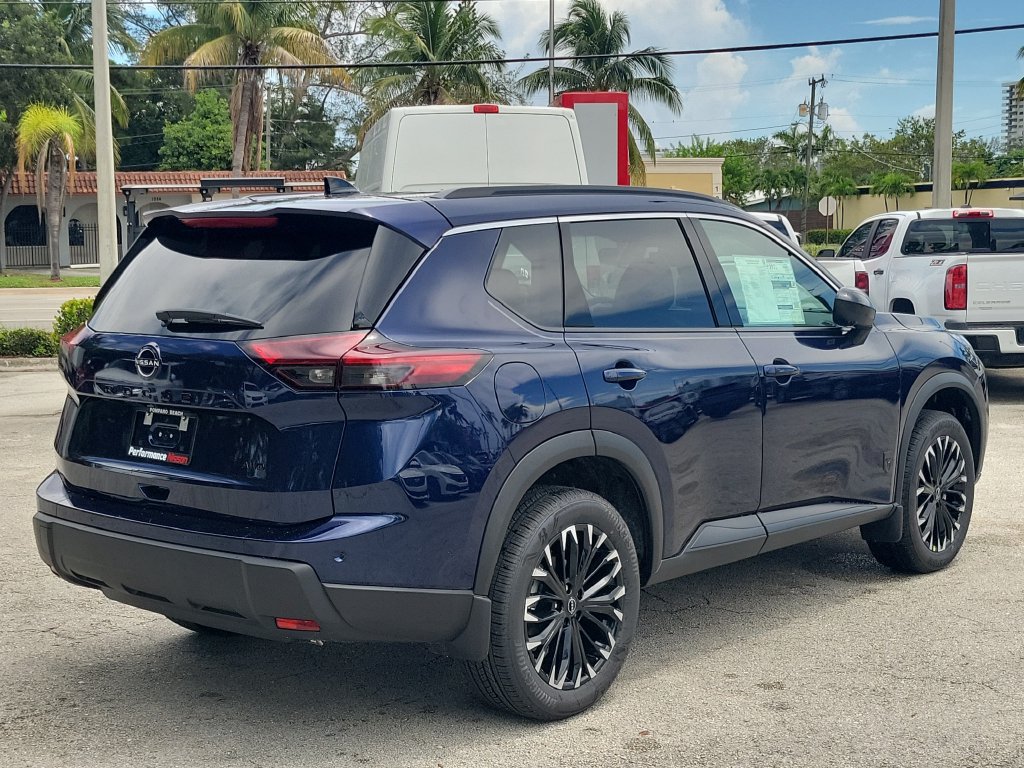 New 2026 Nissan Rogue Dark Armor AWD/4WD image 6
