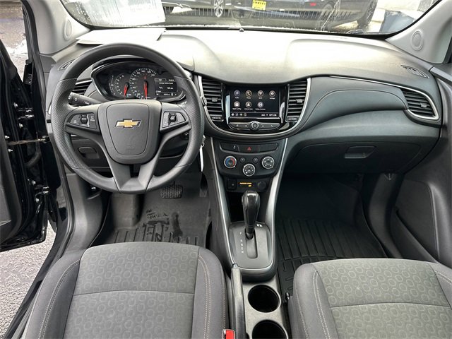 Used 2020 Chevrolet Trax LS w/ Tint and Cruise Package image 12