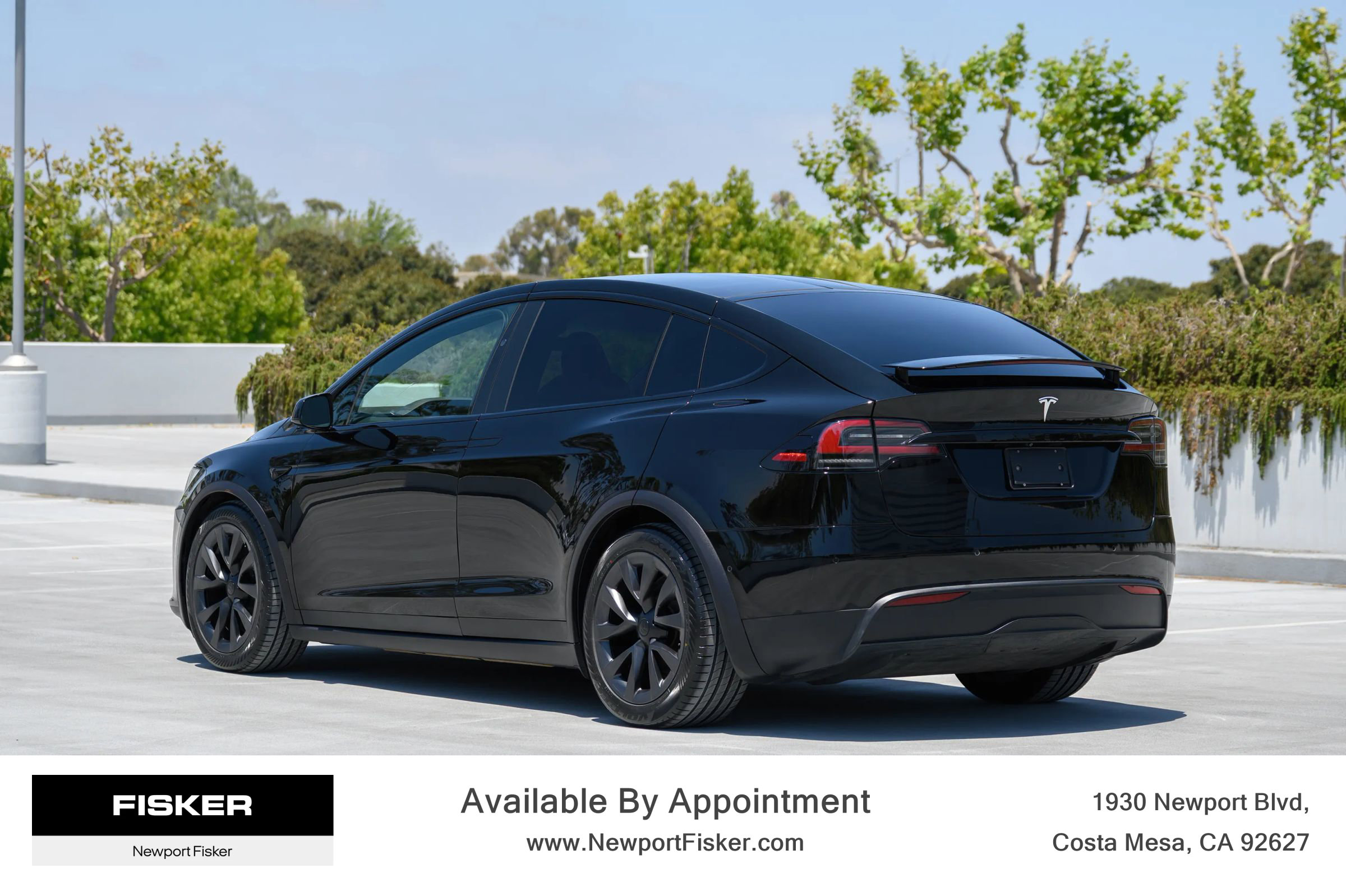 Used 2022 Tesla Model X image 3