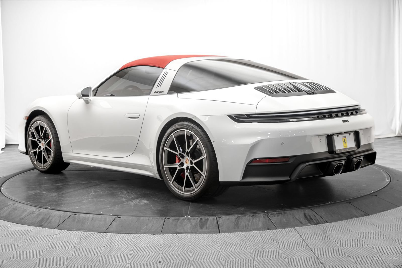 Used 2026 Porsche 911 Targa 4 GTS AWD/4WD image 13