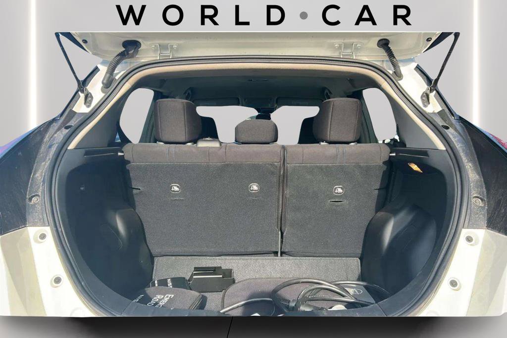 Used 2024 Nissan Leaf S image 20