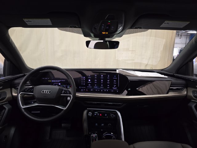 Used 2025 Audi Q5 Premium Plus AWD/4WD image 30