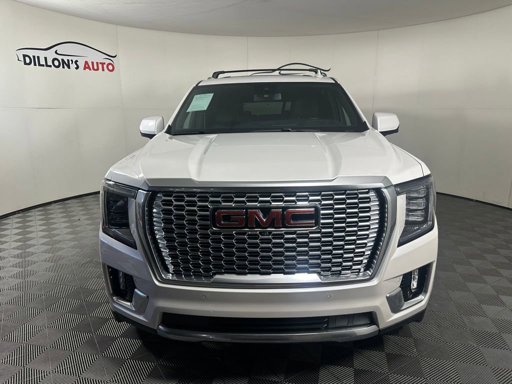 Used 2024 GMC Yukon XL Denali AWD/4WD image 12