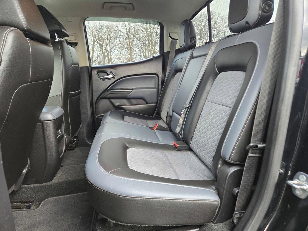 Used 2018 Chevrolet Colorado Z71 AWD/4WD image 27