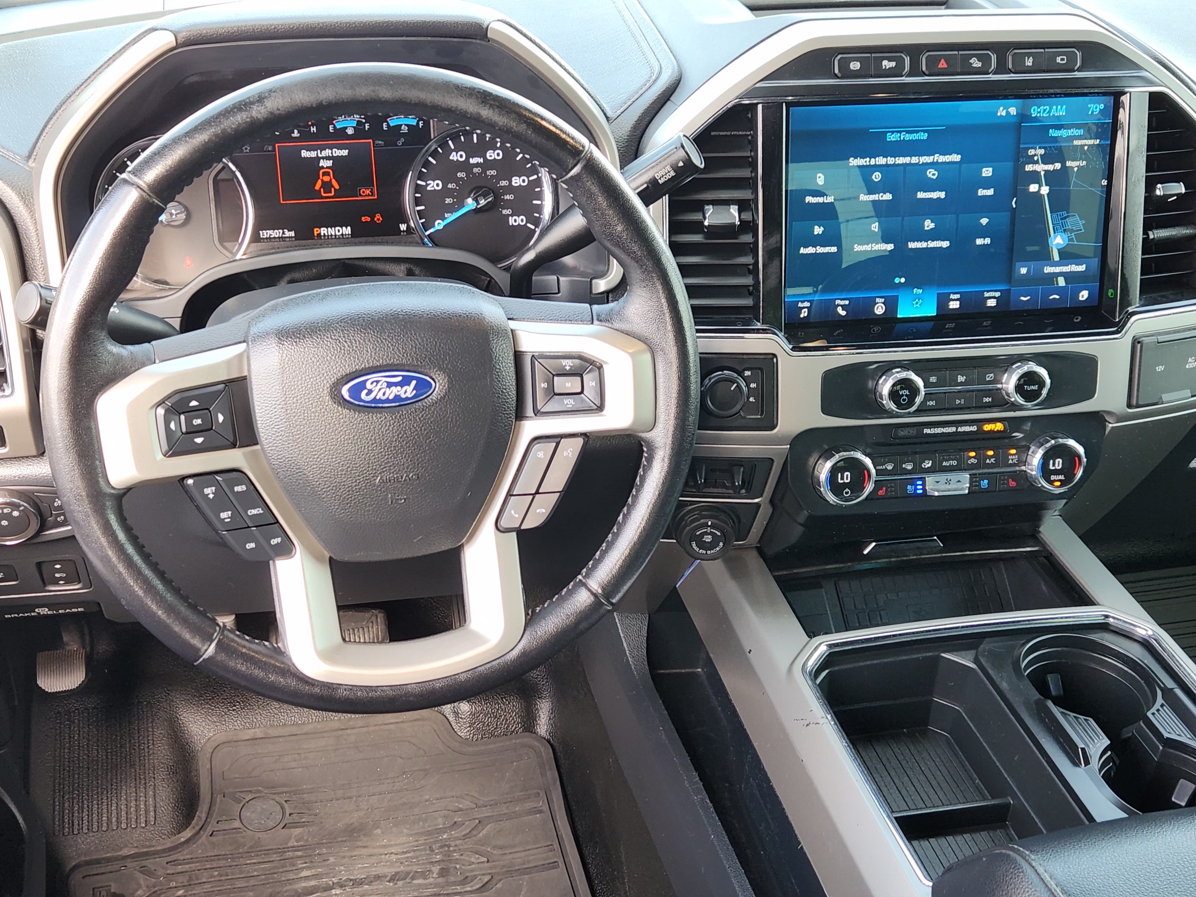 Used 2022 Ford F350 Lariat w/ Tremor Off-Road Package AWD/4WD image 27