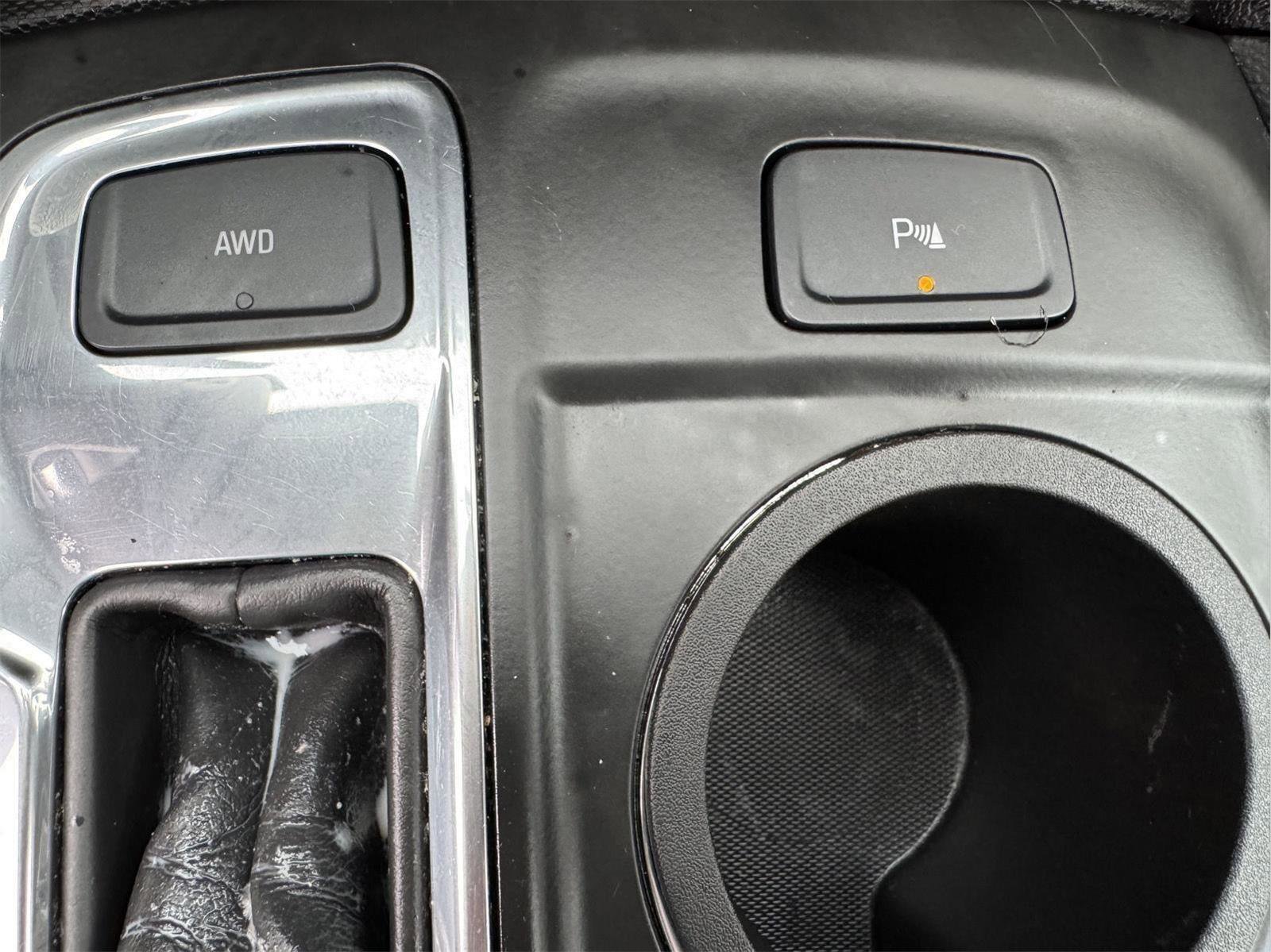 Used 2023 Chevrolet Equinox LT AWD/4WD image 22