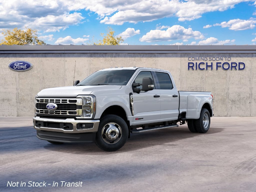 New 2027 Ford F350 XLT w/ 360-Degree Camera Package AWD/4WD image 2