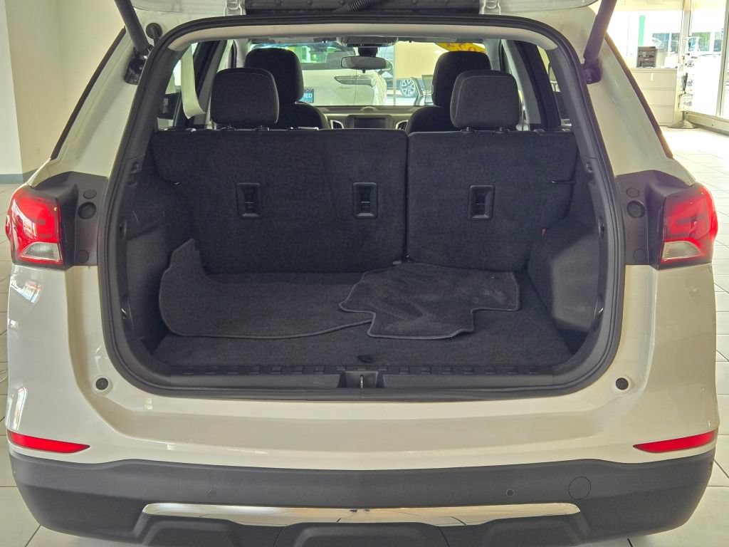 Certified 2024 Chevrolet Equinox LT AWD/4WD image 13