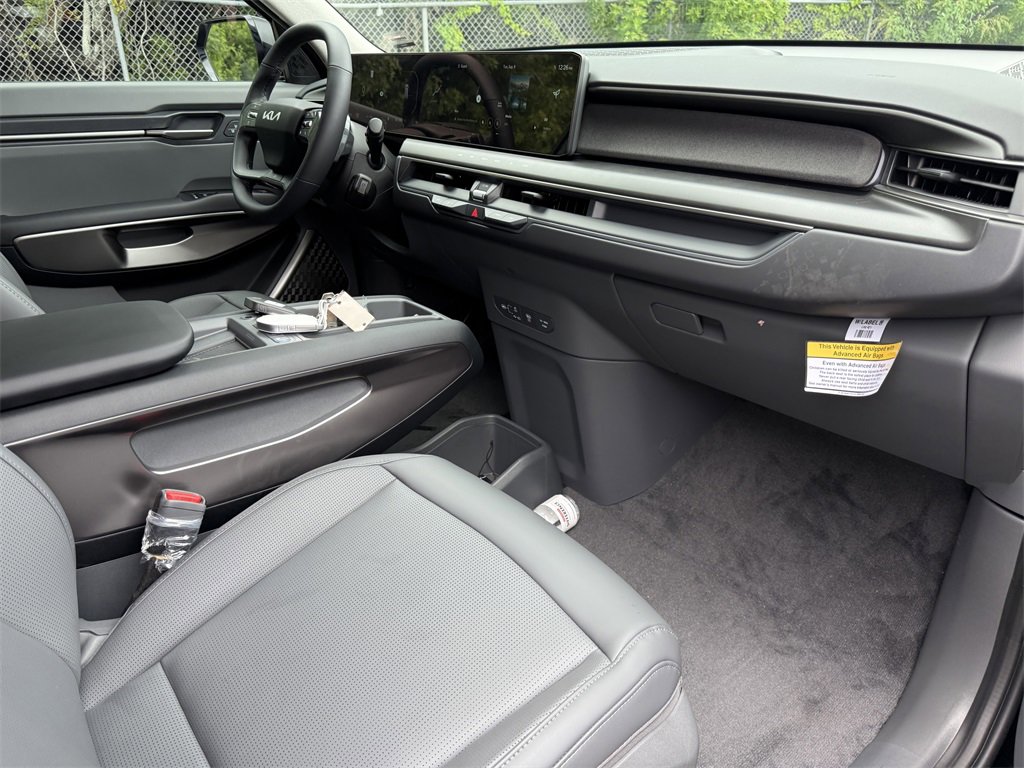 New 2026 Kia EV9 Light image 13