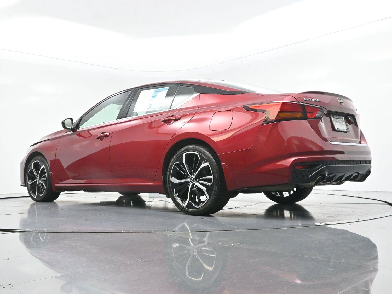 Used 2023 Nissan Altima 2.5 SR FWD image 44