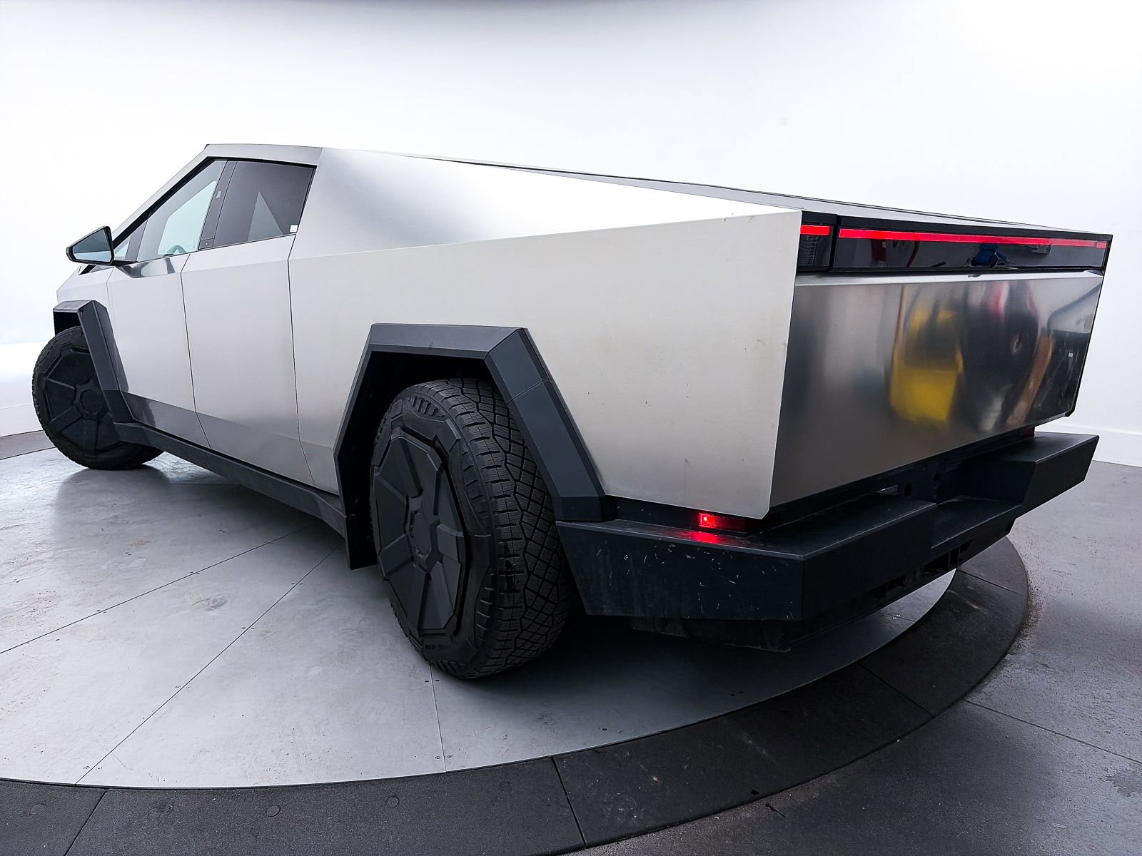 Used 2024 Tesla Cybertruck Cyberbeast image 2