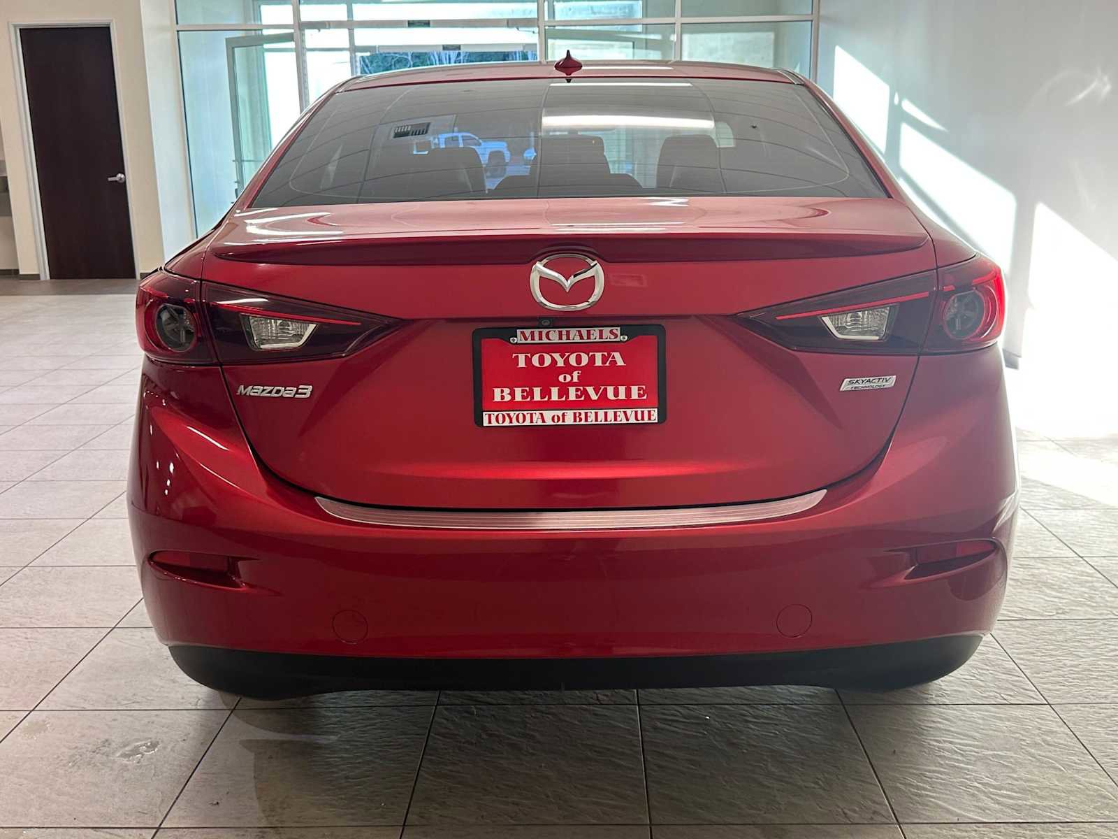Used 2015 MAZDA MAZDA3 i Grand Touring image 5