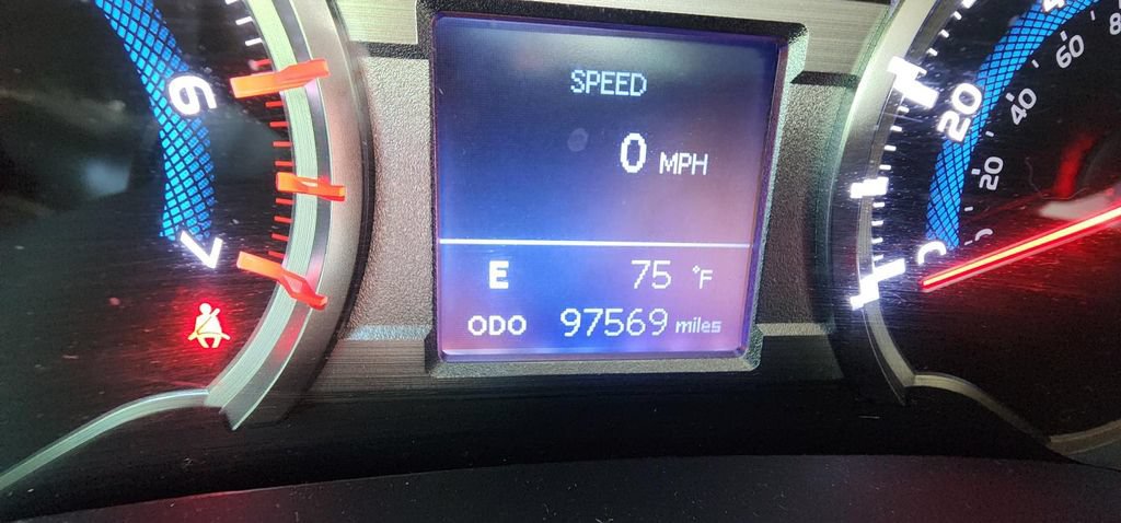 Used 2019 Toyota 4Runner Limited AWD/4WD image 14