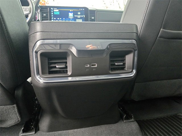 Used 2024 Chevrolet Silverado 2500 LTZ w/ LTZ Convenience Package image 15