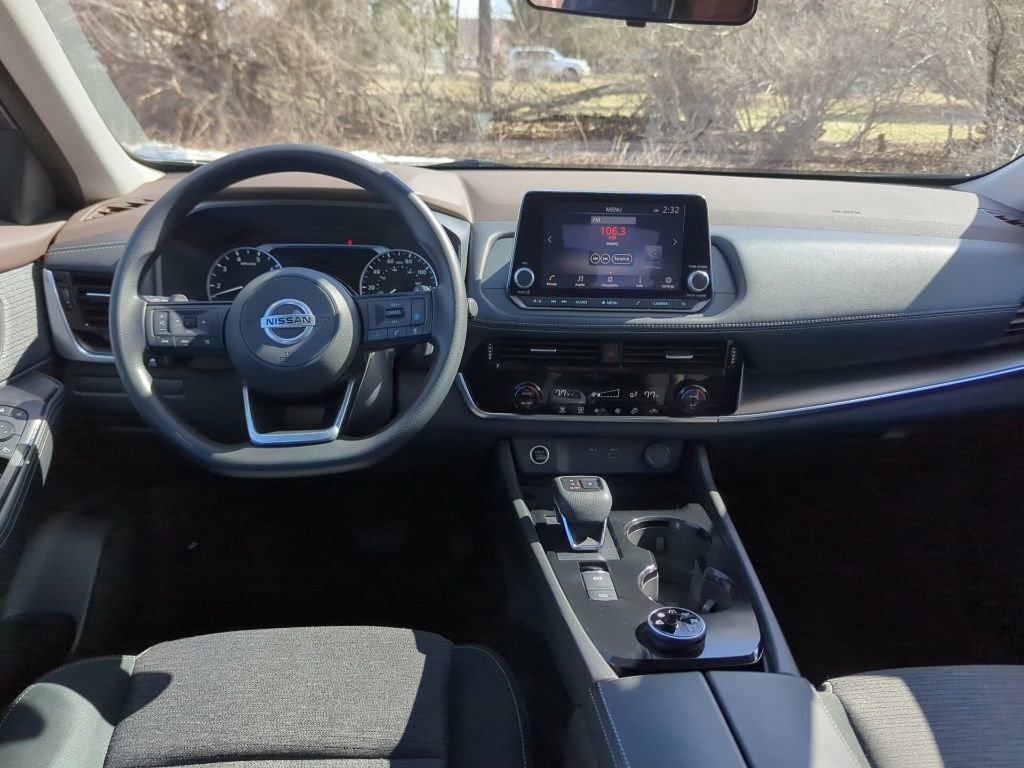 Used 2021 Nissan Rogue SV AWD/4WD image 27