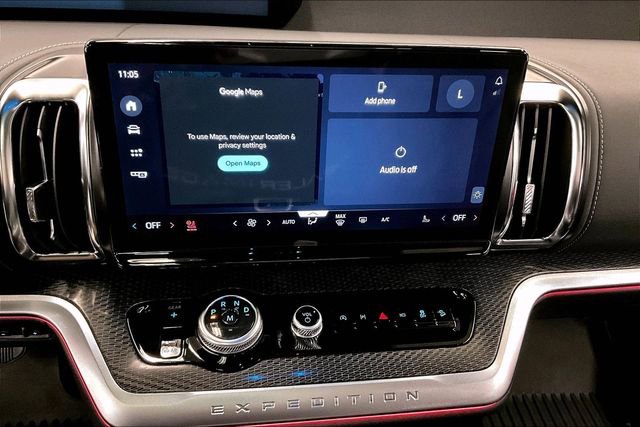 Used 2025 Ford Expedition Platinum w/ Stealth Performance Package image 31