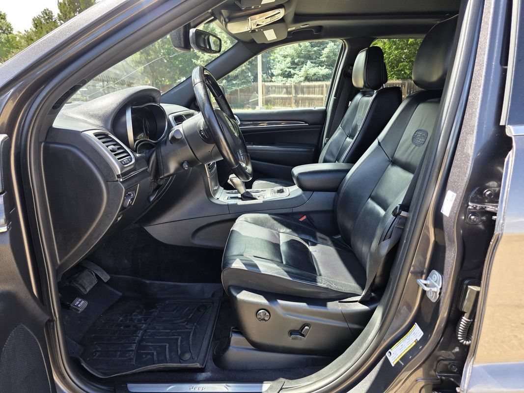 Used 2018 Jeep Grand Cherokee Overland AWD/4WD image 15