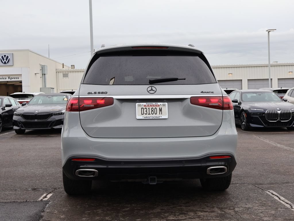 Used 2024 Mercedes-Benz GLS 580 4MATIC image 36