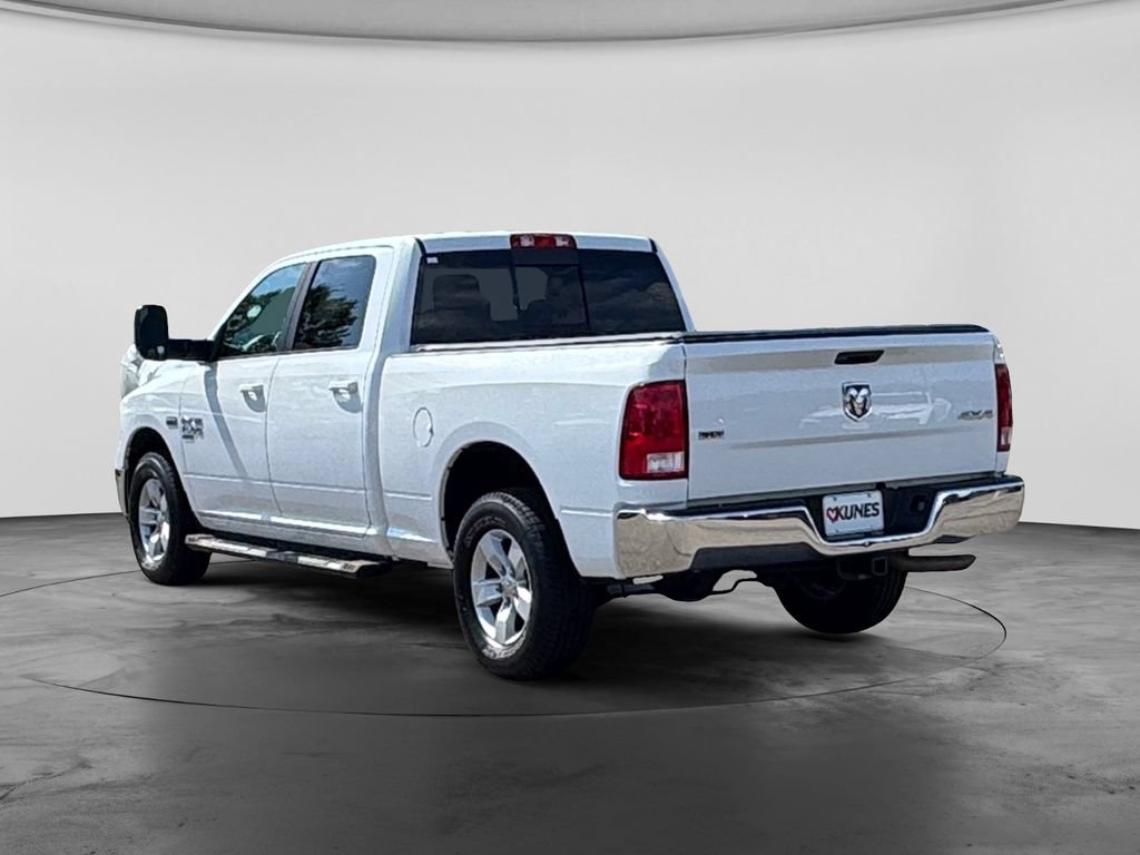 Used 2019 RAM 1500 Classic SLT AWD/4WD image 8