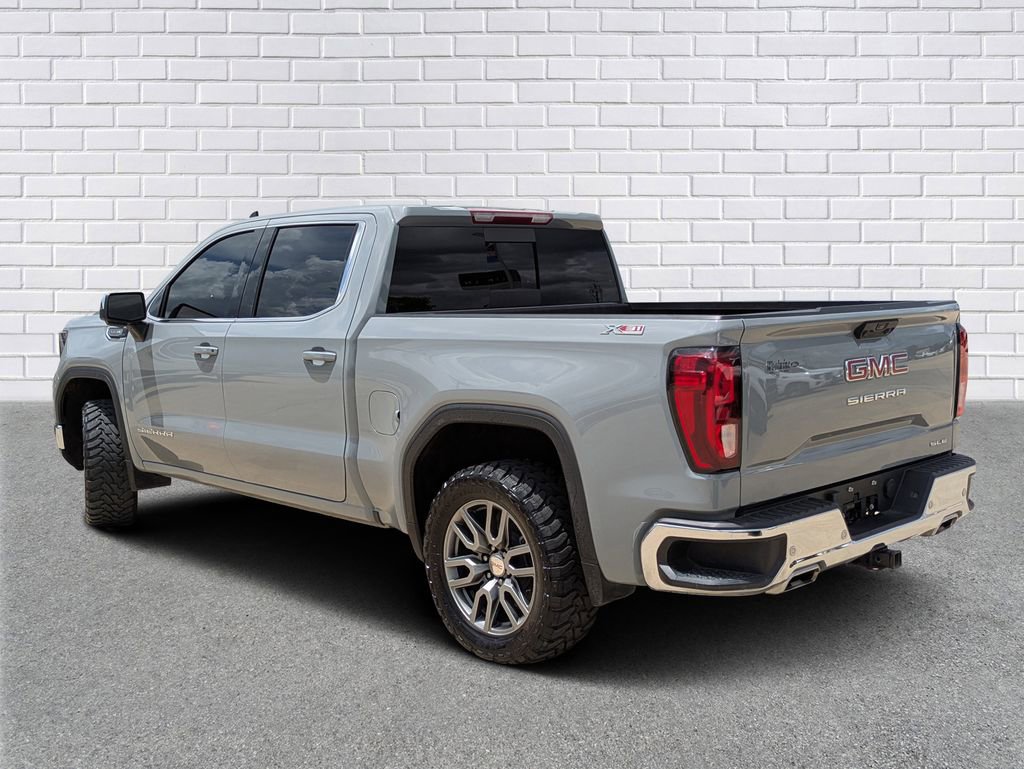 Used 2024 GMC Sierra 1500 SLE w/ Preferred Package AWD/4WD image 3