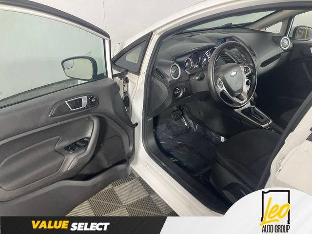 Used 2015 Ford Fiesta SE FWD image 10