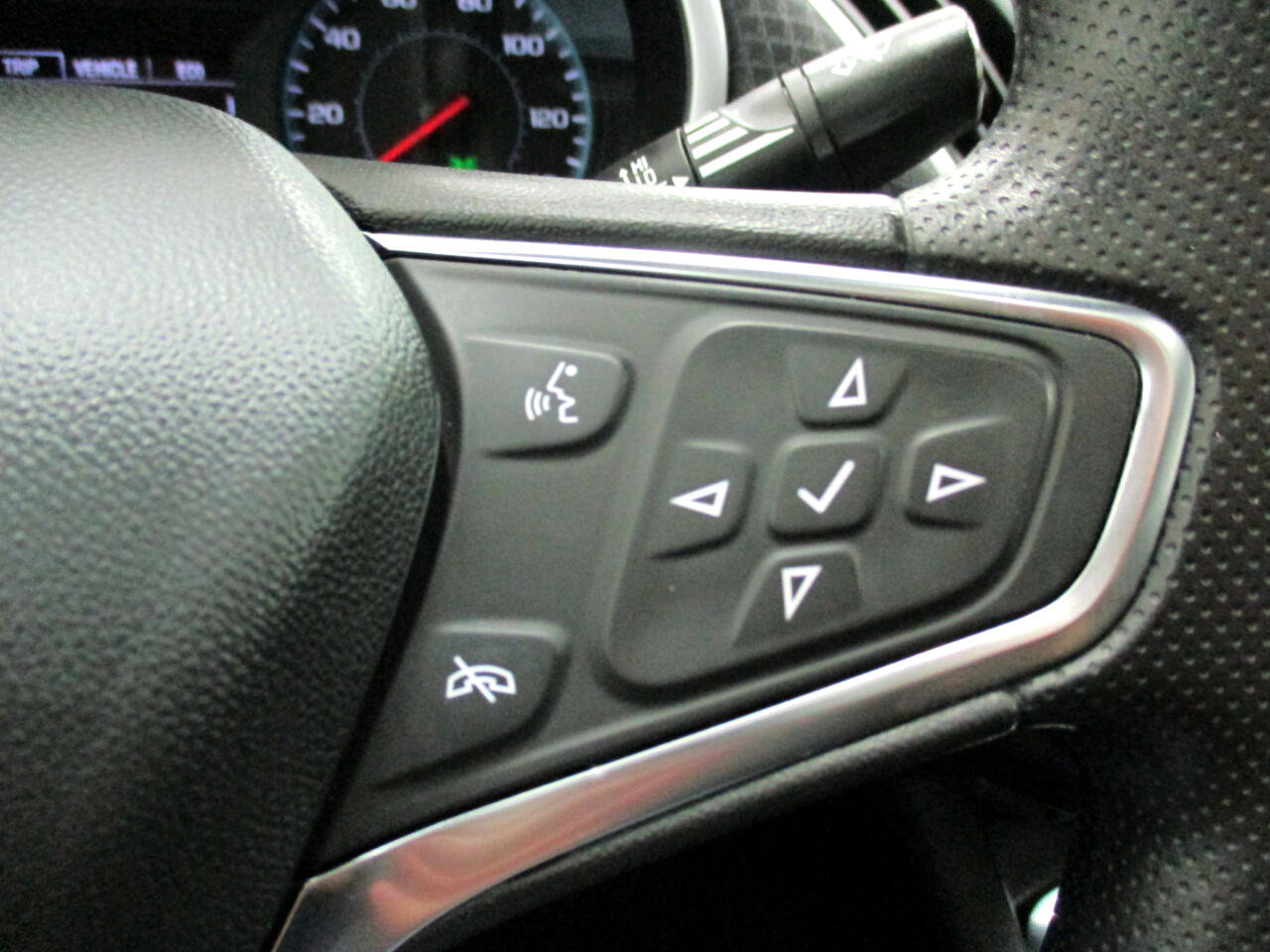 Used 2024 Chevrolet Malibu LT image 24