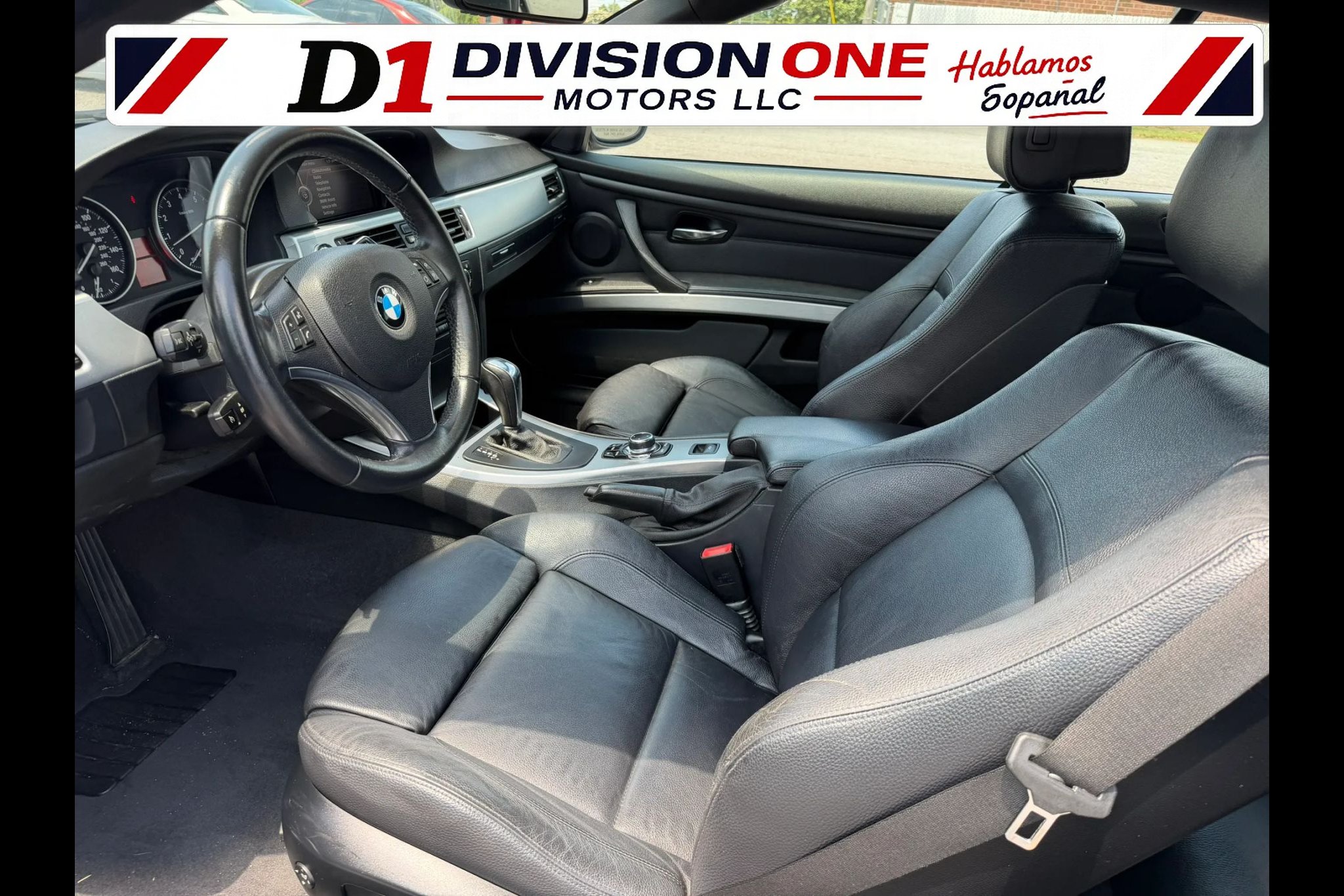 Used 2011 BMW 335i Convertible RWD image 9