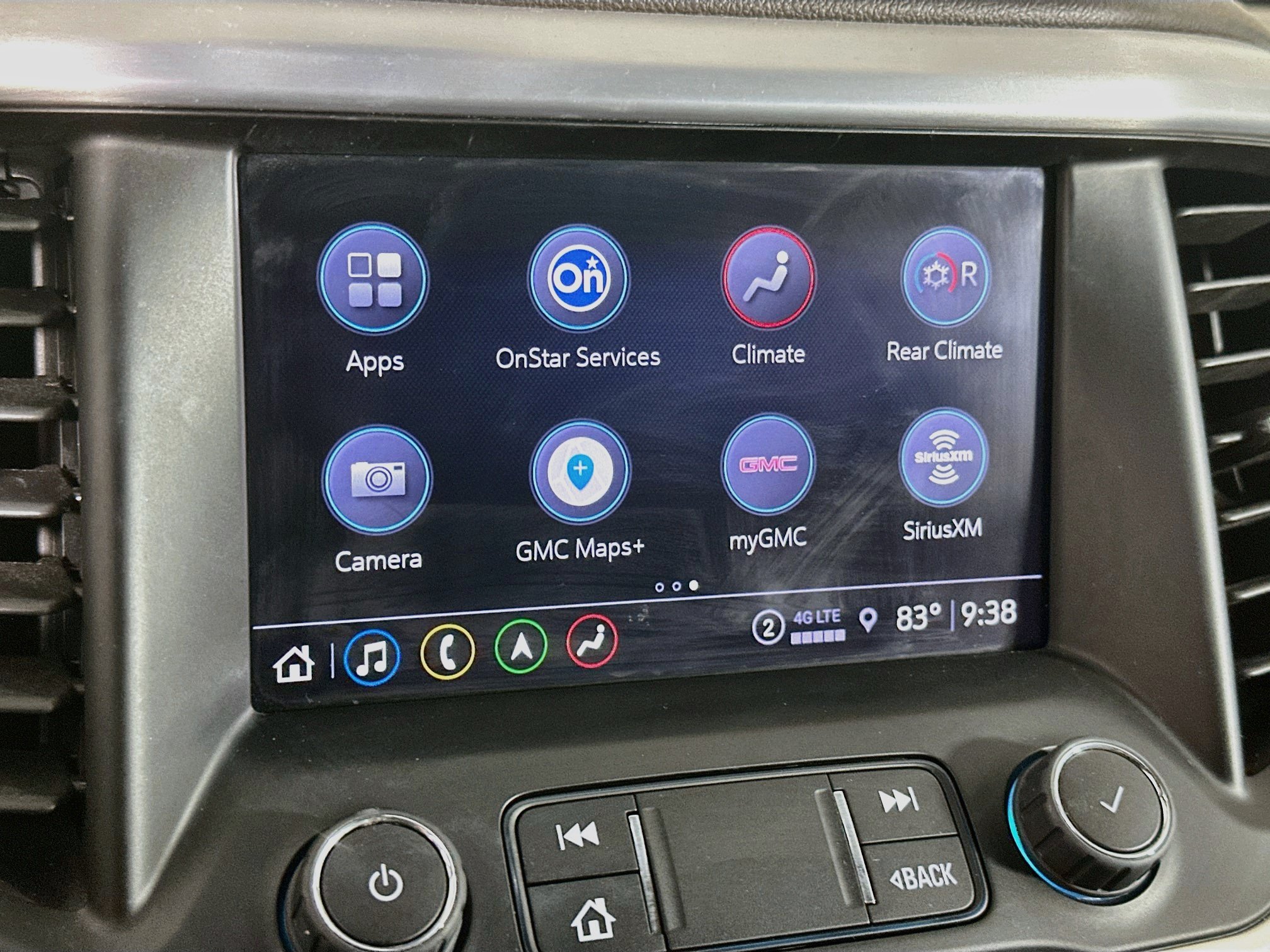 Used 2023 GMC Acadia SLT w/ Technology Package FWD image 21