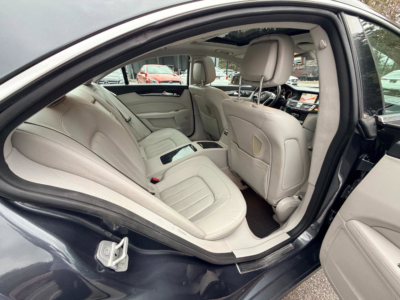 Used 2013 Mercedes-Benz CLS 550 image 12
