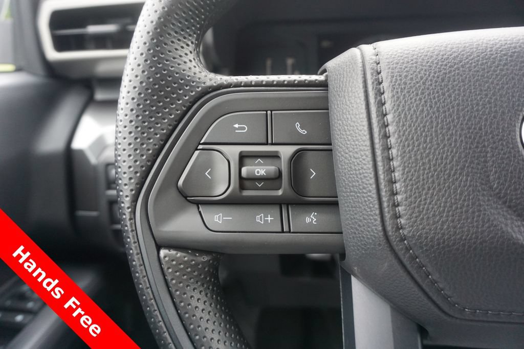 New 2026 Toyota Tacoma SR5 AWD/4WD image 4