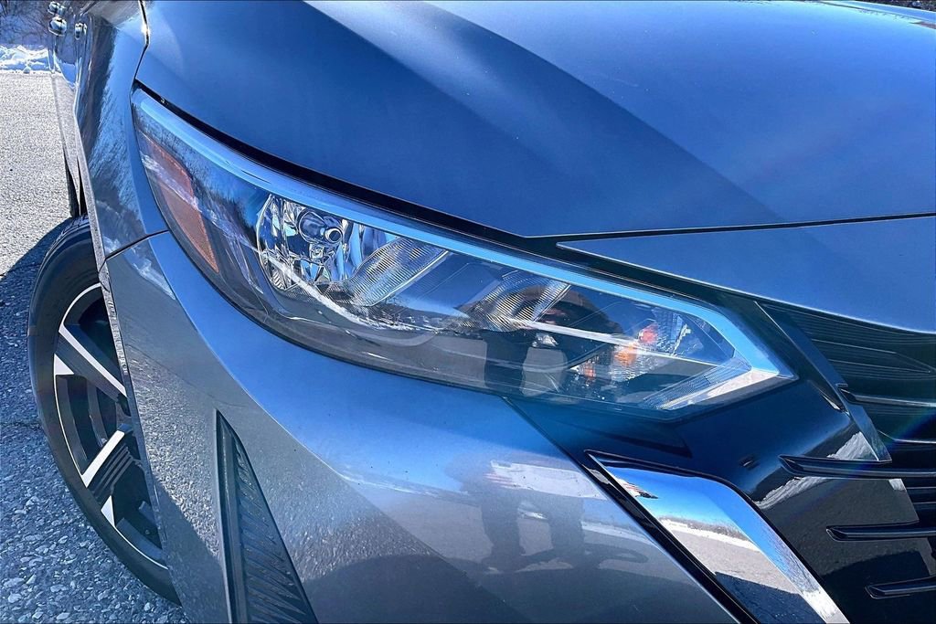 Used 2024 Nissan Sentra SV image 28