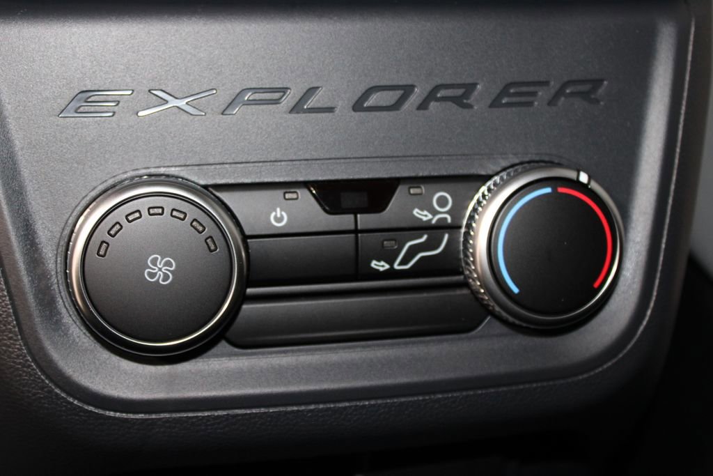 New 2026 Ford Explorer Active image 26