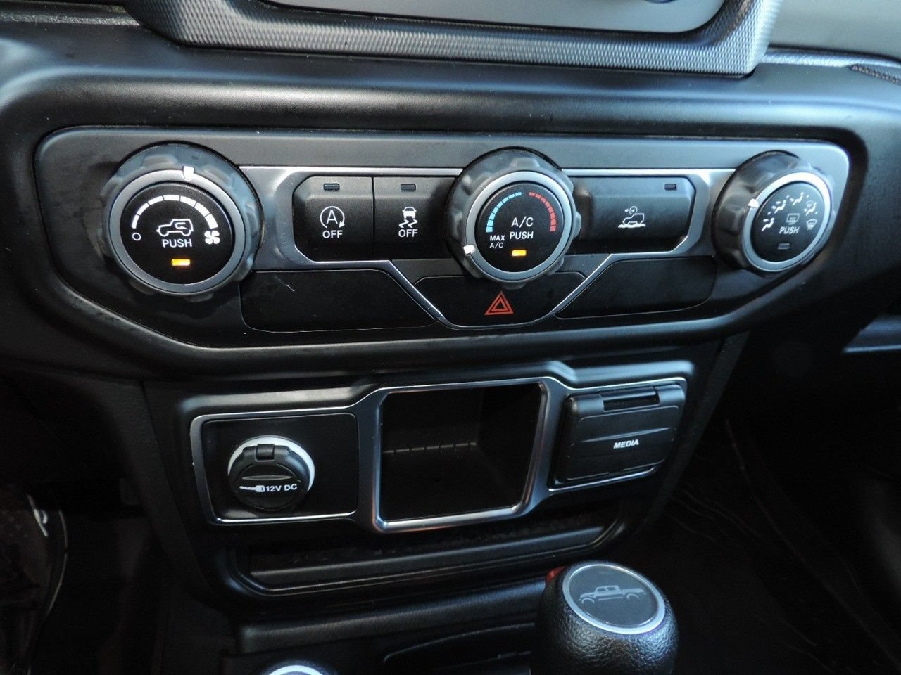 Used 2021 Jeep Gladiator Sport w/ Trailer Tow Package AWD/4WD image 25
