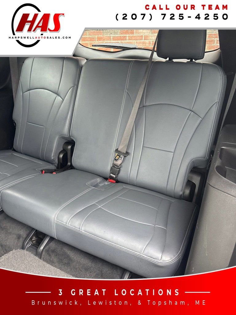 Used 2022 Buick Enclave Premium image 11