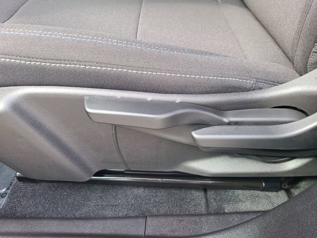 New 2026 Chevrolet Equinox EV LT image 24