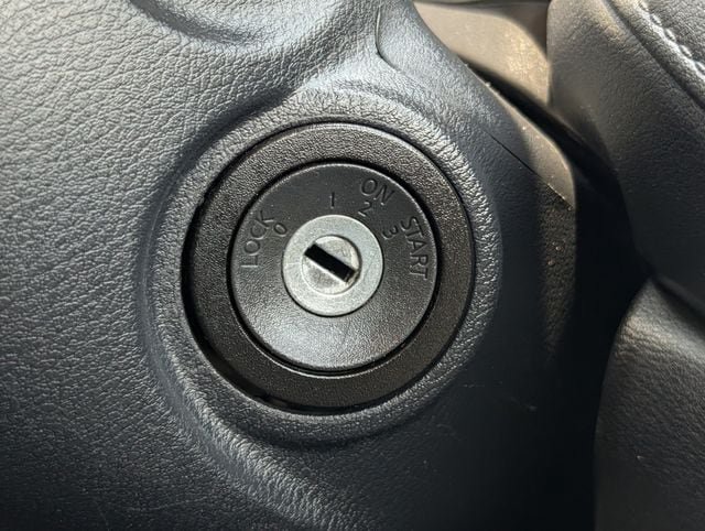 Used 2023 Nissan Versa S FWD image 18