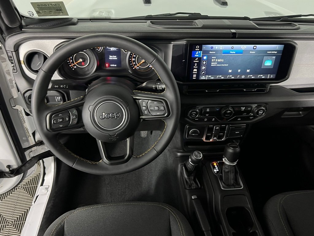 Certified 2024 Jeep Gladiator Sport image 15