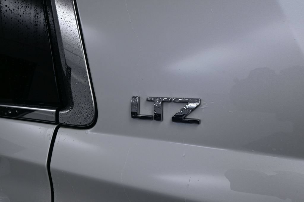 Used 2016 Chevrolet Tahoe LTZ AWD/4WD image 19