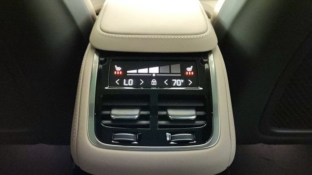 New 2026 Volvo XC90 T8 Ultra w/ Protection Package AWD/4WD image 32