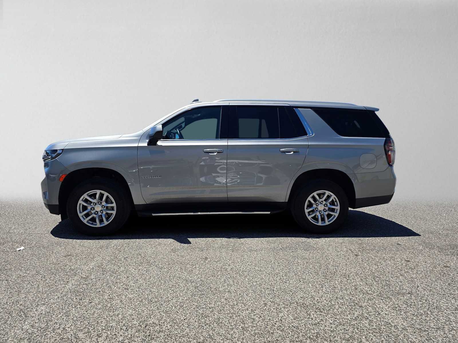 Used 2024 Chevrolet Tahoe LT AWD/4WD image 6