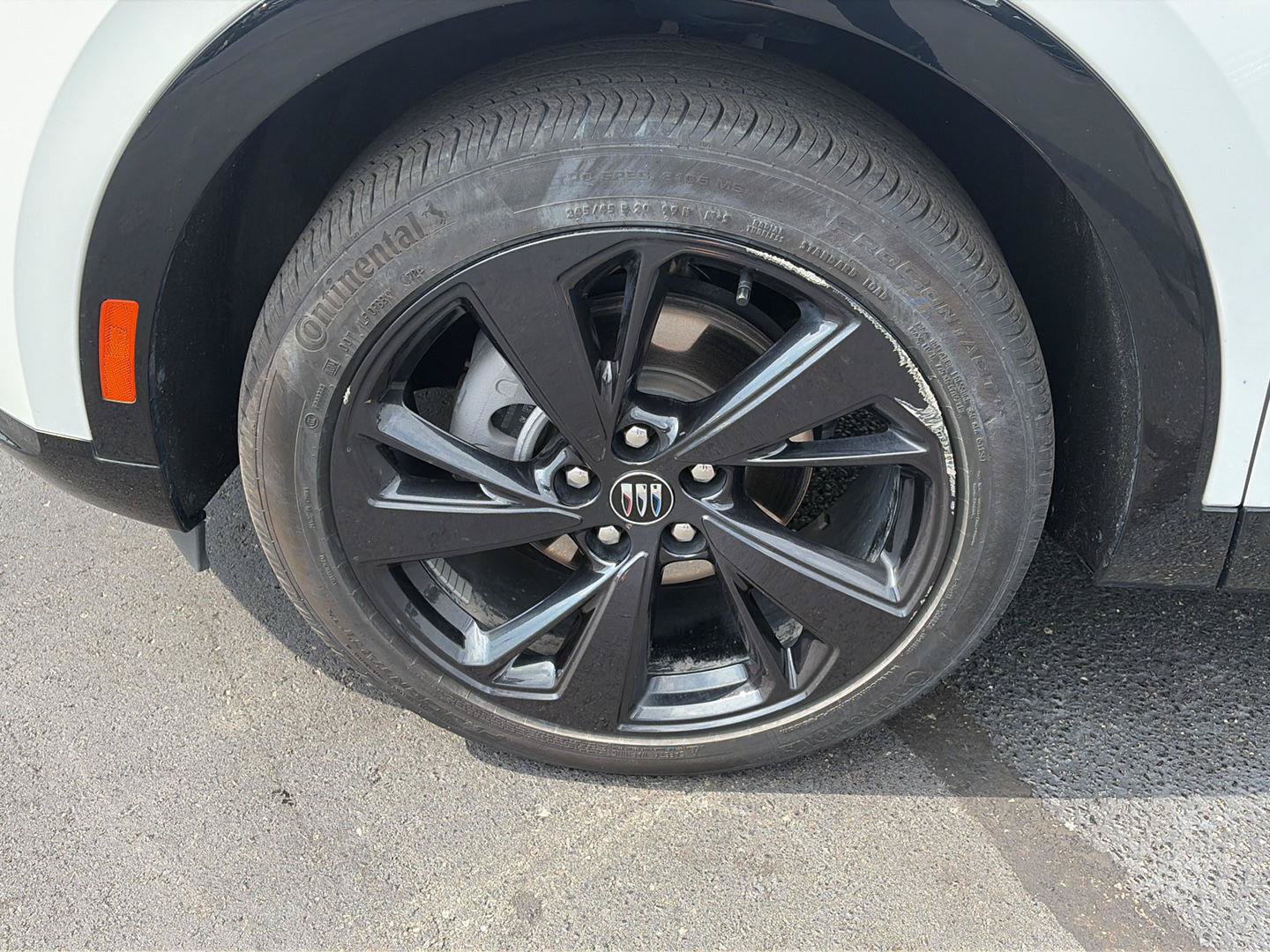 Used 2024 Buick Envision Sport Touring AWD/4WD image 35