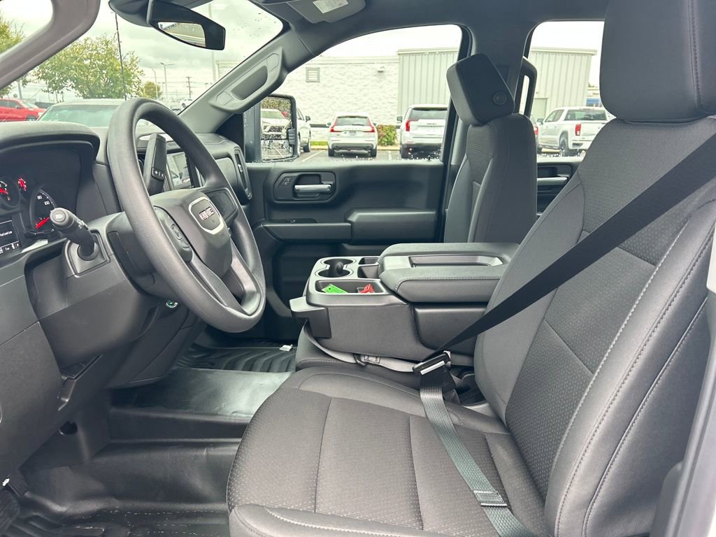 New 2026 GMC Sierra 2500 Pro w/ X31 Off-Road Package image 12