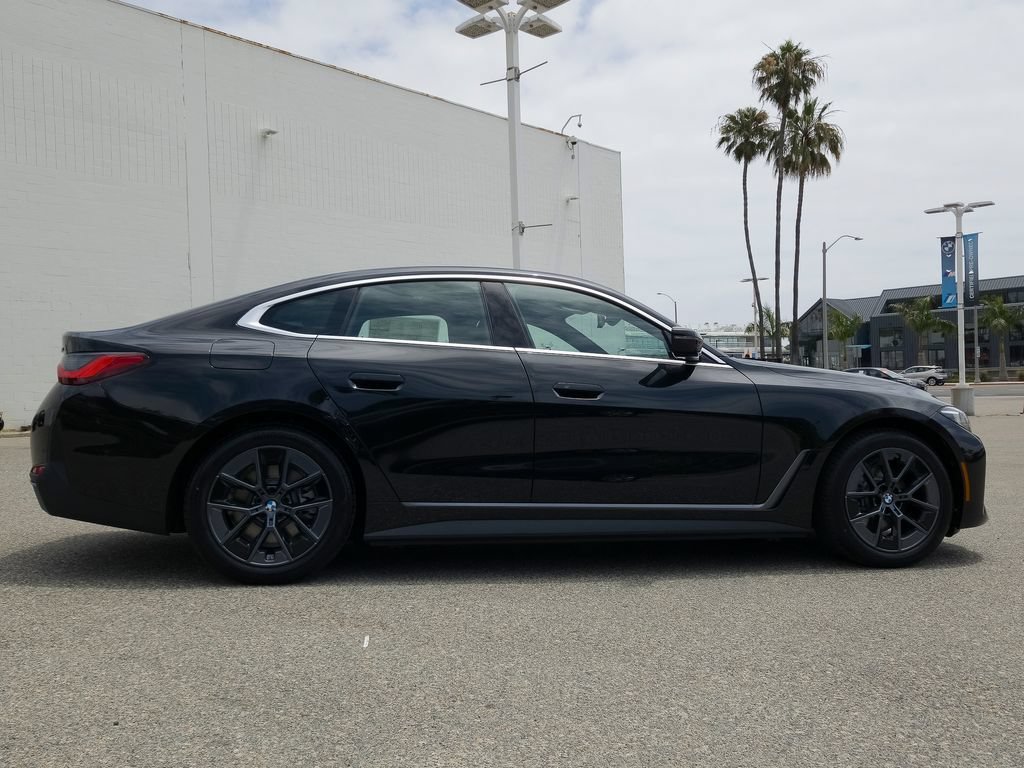 New 2026 BMW i4 eDrive40 RWD image 3